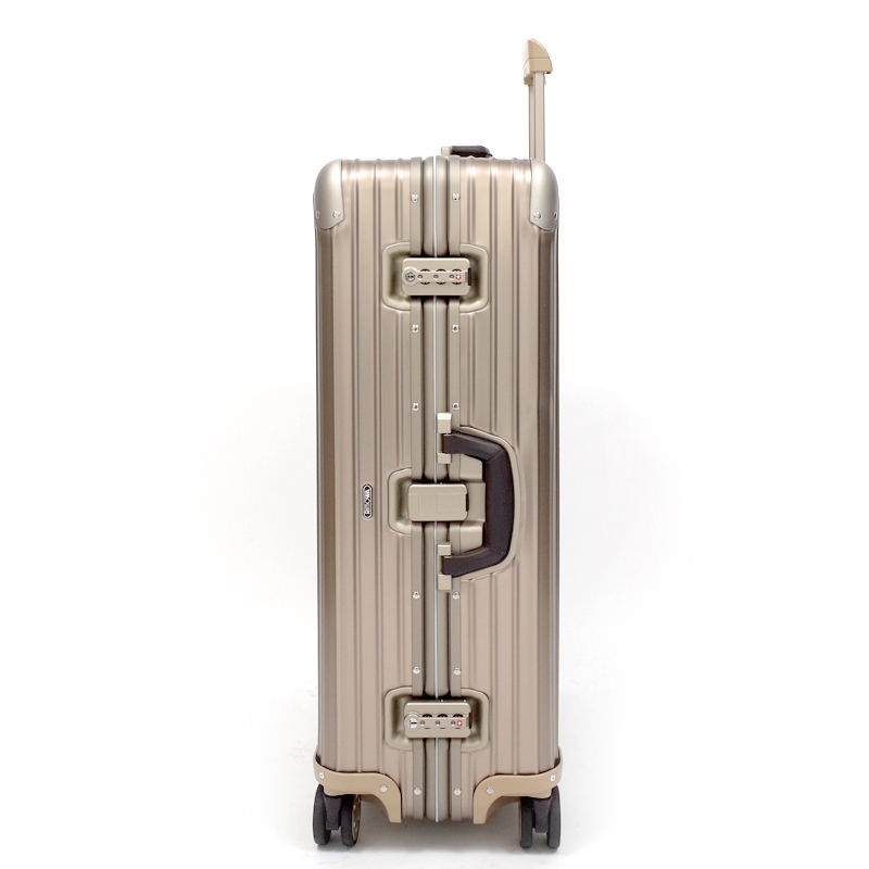 【美品・廃盤】 RIMOWAプライベートジェットルフトハンザ コラボ 32L 美品・廃盤】 RIMOWAプライベートジェットルフトハンザ コラボ