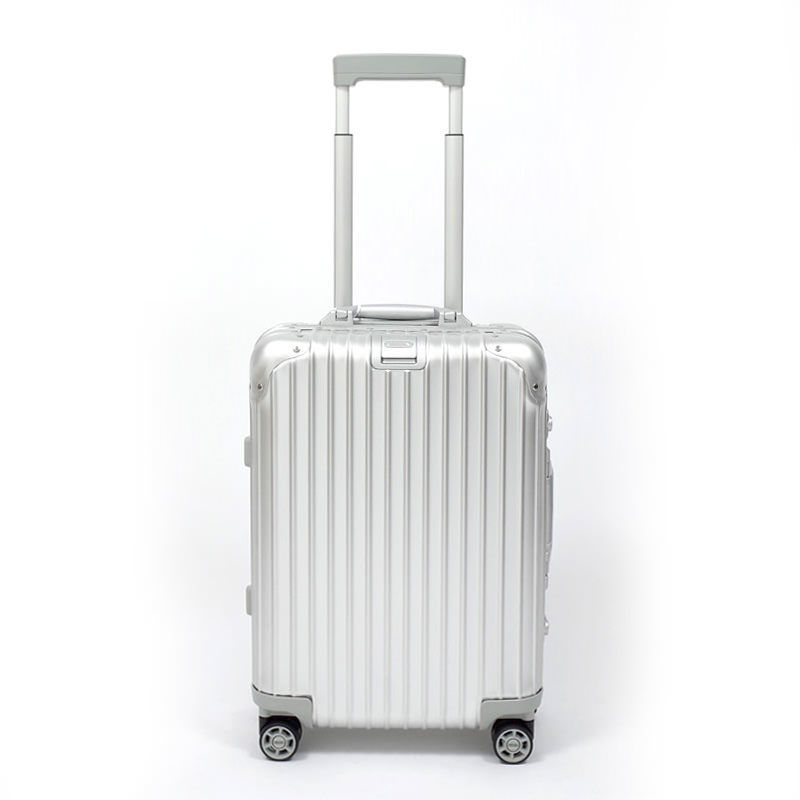 リモワ　トパーズ　923.52-6　中古美品　32リットル　4輪