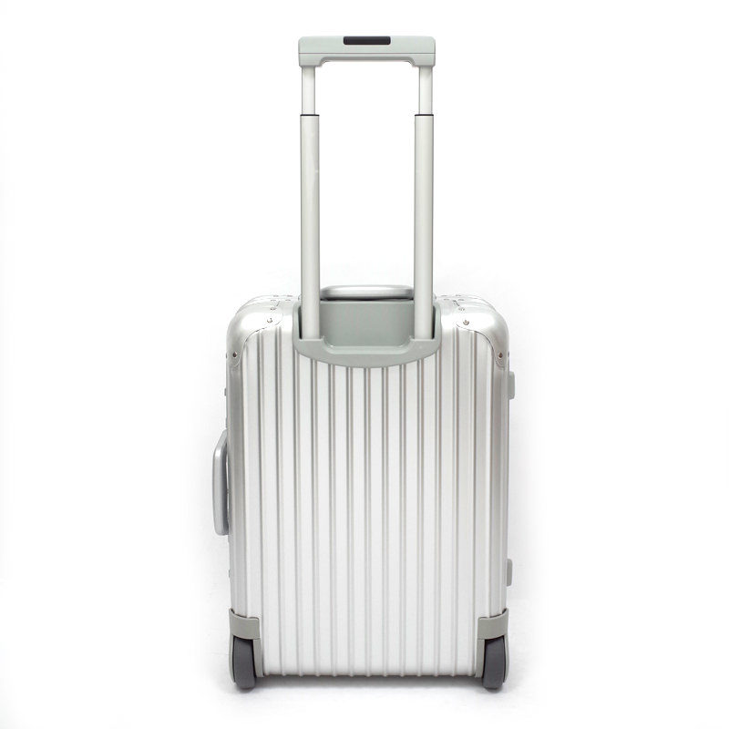 リモワ トパーズ在庫商品 923.52.00.2 32リットル 2輪 | リモワ(RIMOWA リモワ トパーズ在庫商品 923.52.00.2 32リットル 2輪 | リモワ(RIMOWA