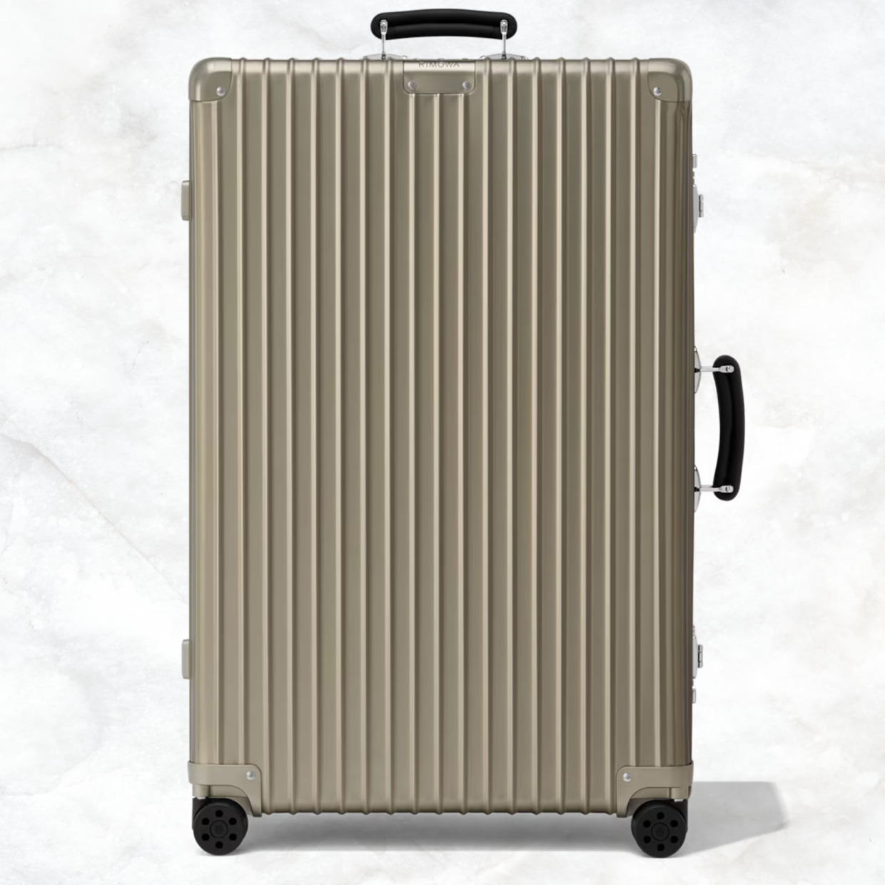 リモワ　クラシック　973.73.04.4　チェックインL　チタニウム　84リットル　4輪