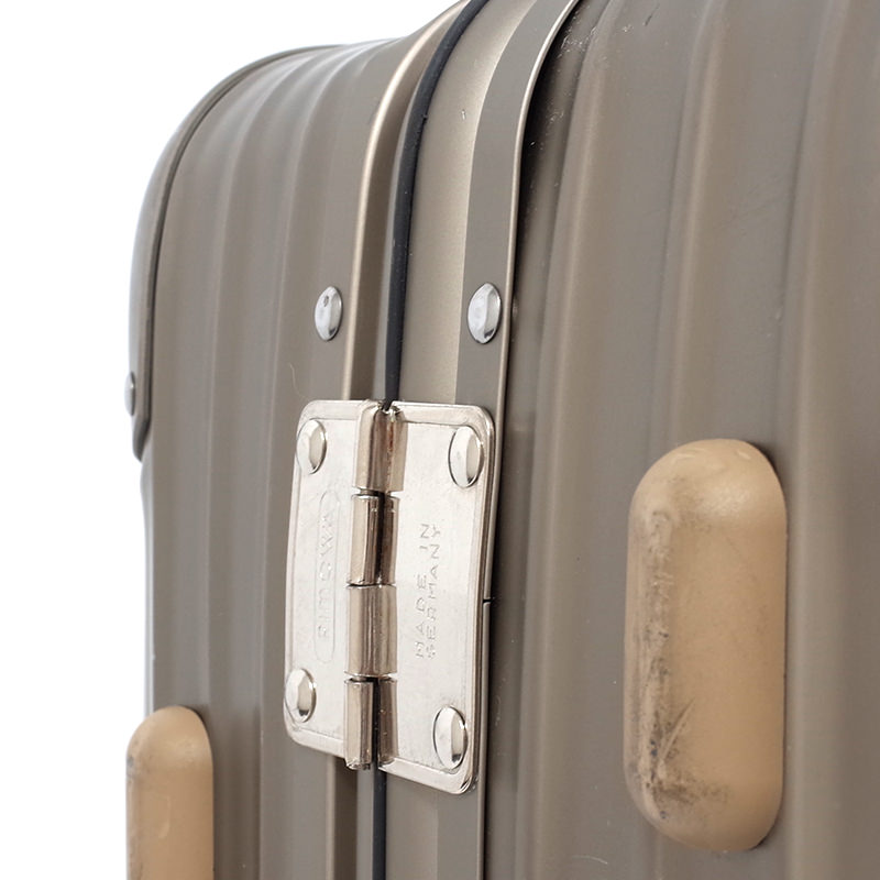 リモワ トパーズ チタニウム 中古商品 945.77−2 98リットル 4輪 | リモワ(RIMOWA)専門通販サイト スーツケースマニア