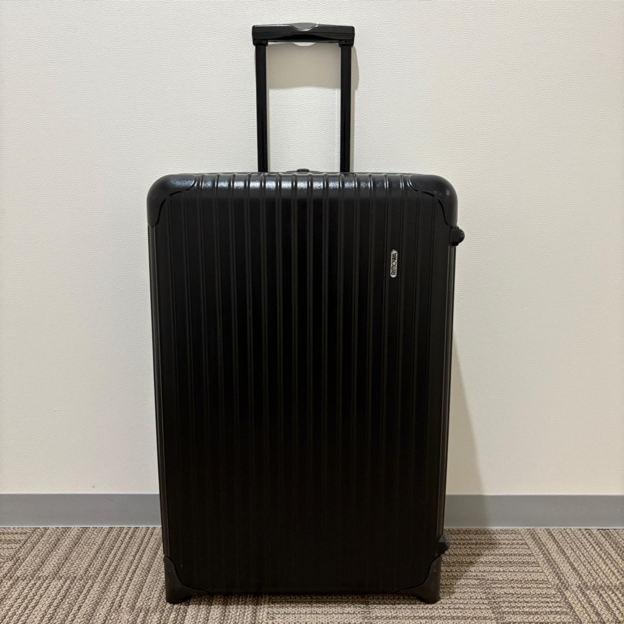 リモワ　サルサ (エッセンシャル)　811.70-3　78リットル　中古美品　2輪