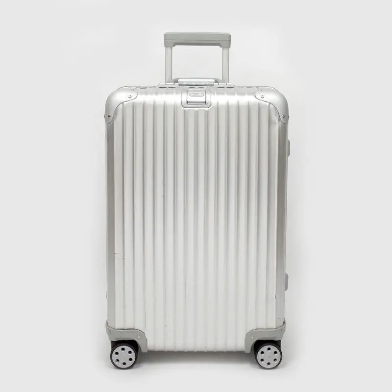 リモワ　トパーズ　932.63-4 　中古商品　64リットル　4輪